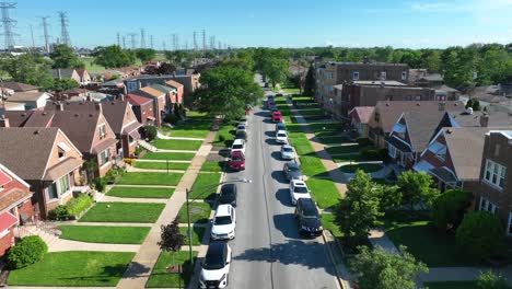 Casas-Antiguas-Y-Viviendas-En-El-Barrio-Suburbano-De-Chicago.