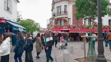 a day in montmartre: parisian street scene