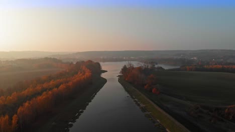 Otoño-En-Kolbudy,-Kashubia-En-Pomorskie,-Polonia