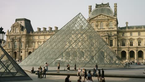 louvre museum pyramid, paris