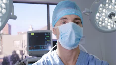 profesional médico que trabaja en un hospital