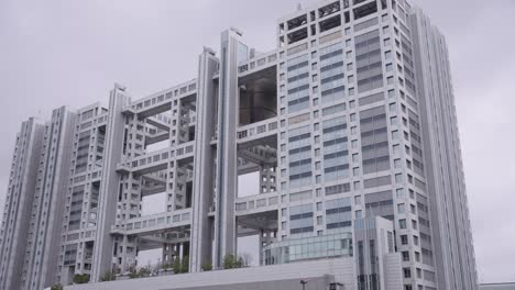 tokyo tv building, 4k pan establishing shot, japan