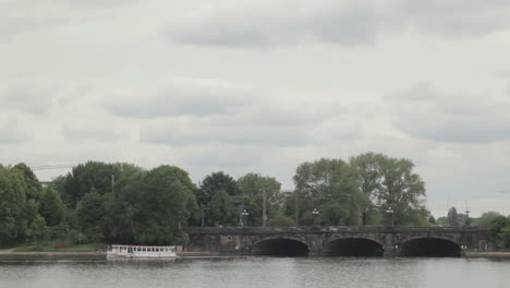 Hamburger-Flussboot