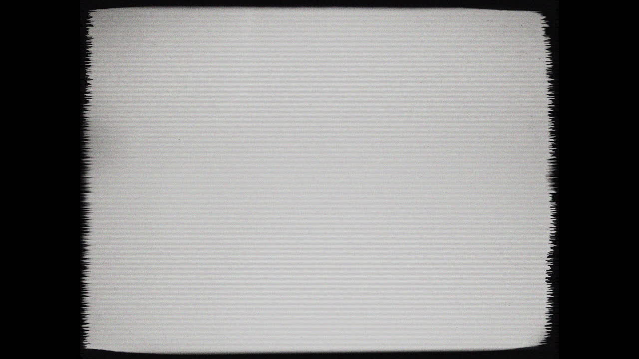 Real 35mm 4x3 film frame overlay - heavy distortion