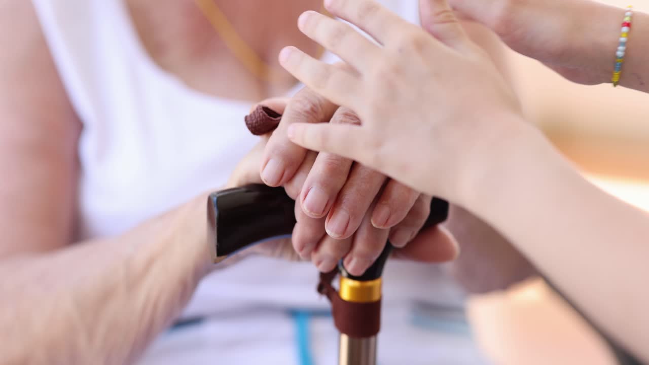 Supportive Hands: Assisting Seniors with Care and Family Togetherness