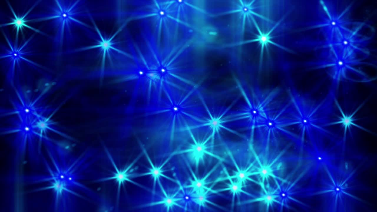 박이는 불빛, 불꽃 폭발