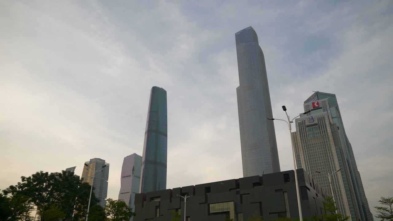 광저우 시내 박물관 앞 느린 동영상 파노라마 4k