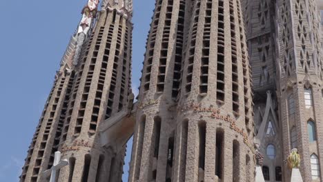 Primer-Plano-De-La-Sagrada-Familia-En-Barcelona-España,-Lo-Mejor-De-Gaudí