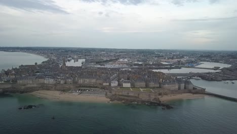 Imágenes-De-Drones-De-Saint-Malo,-Intramuros---Bretaña,-Francia