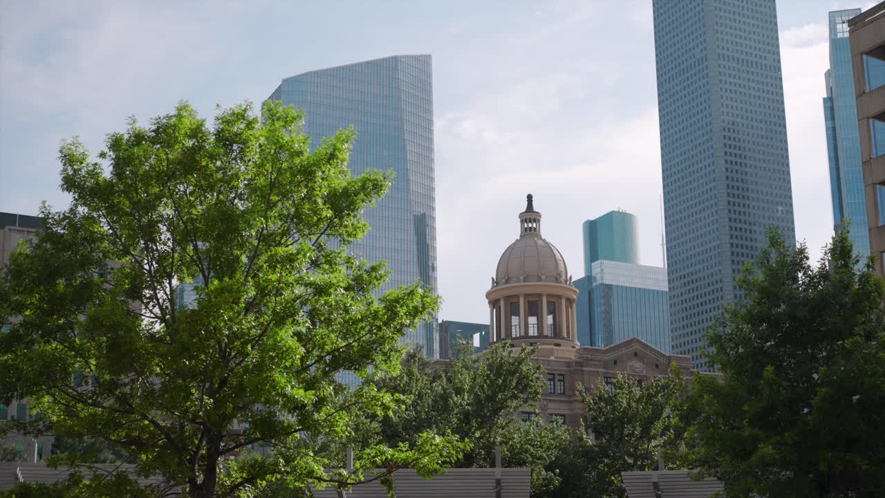 휴스턴 시내의 역사적인 1910 해리스 컨트리 법원 전망