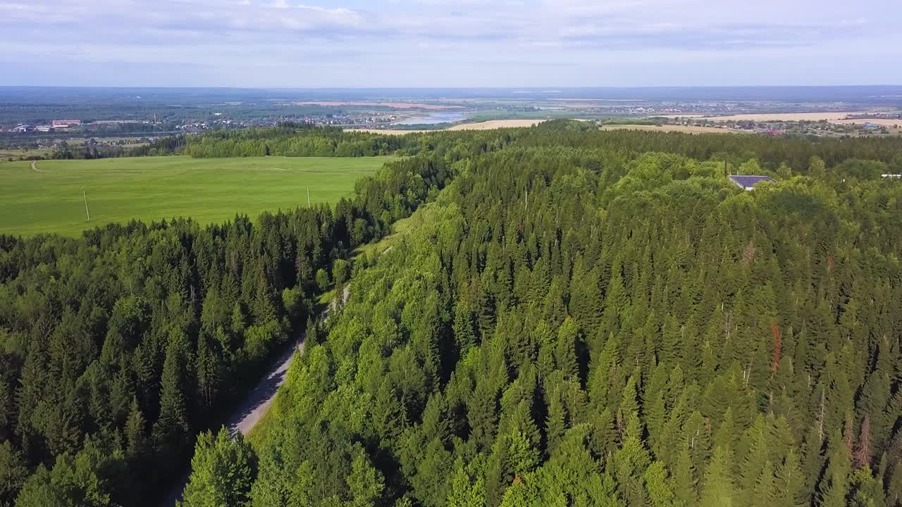 숲 과 시골 풍경 의 공중 사진