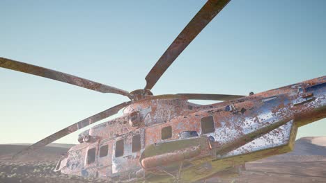 Viejo-Helicóptero-Militar-Oxidado-En-El-Desierto-Al-Atardecer