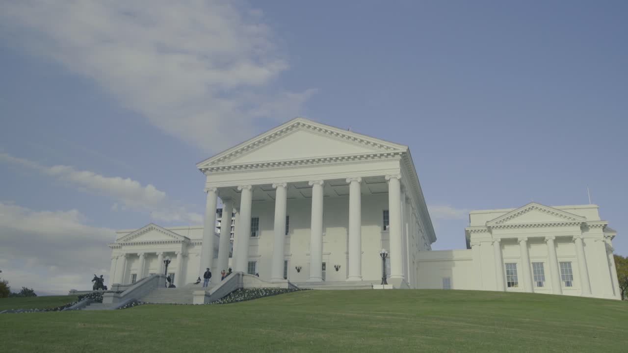 리치몬드 버지니아 국회 의사당 건물 와이드 샷 설정
