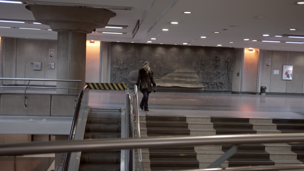 Urban architecture with stairs and people