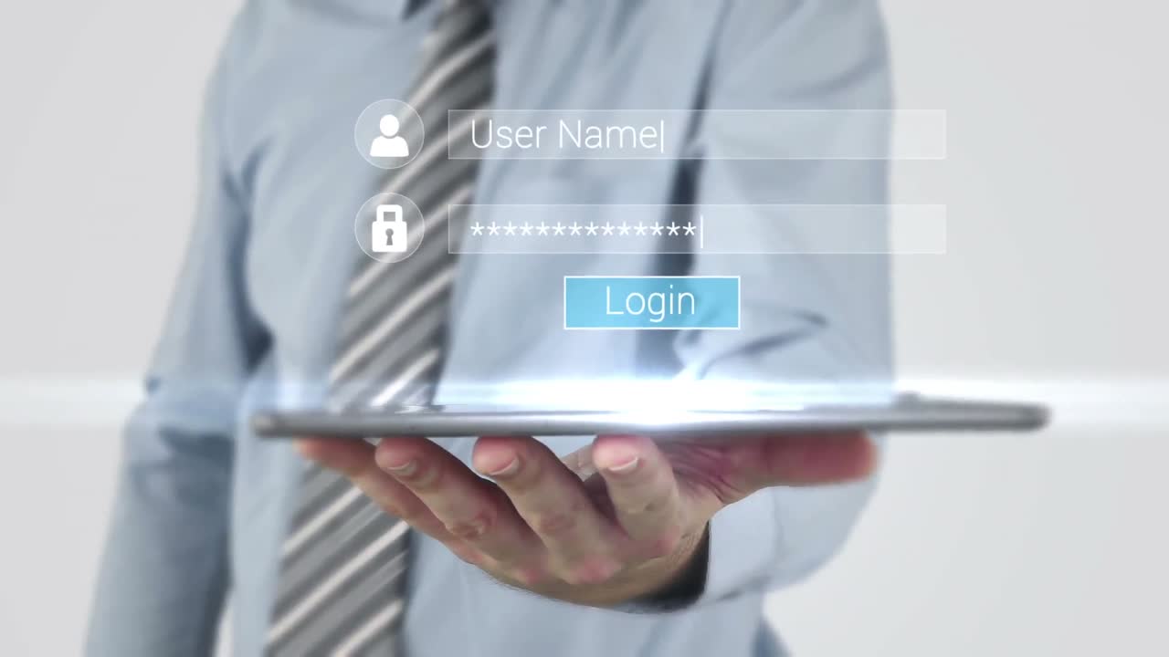 hombre de negocios usando una tableta para ver un holograma