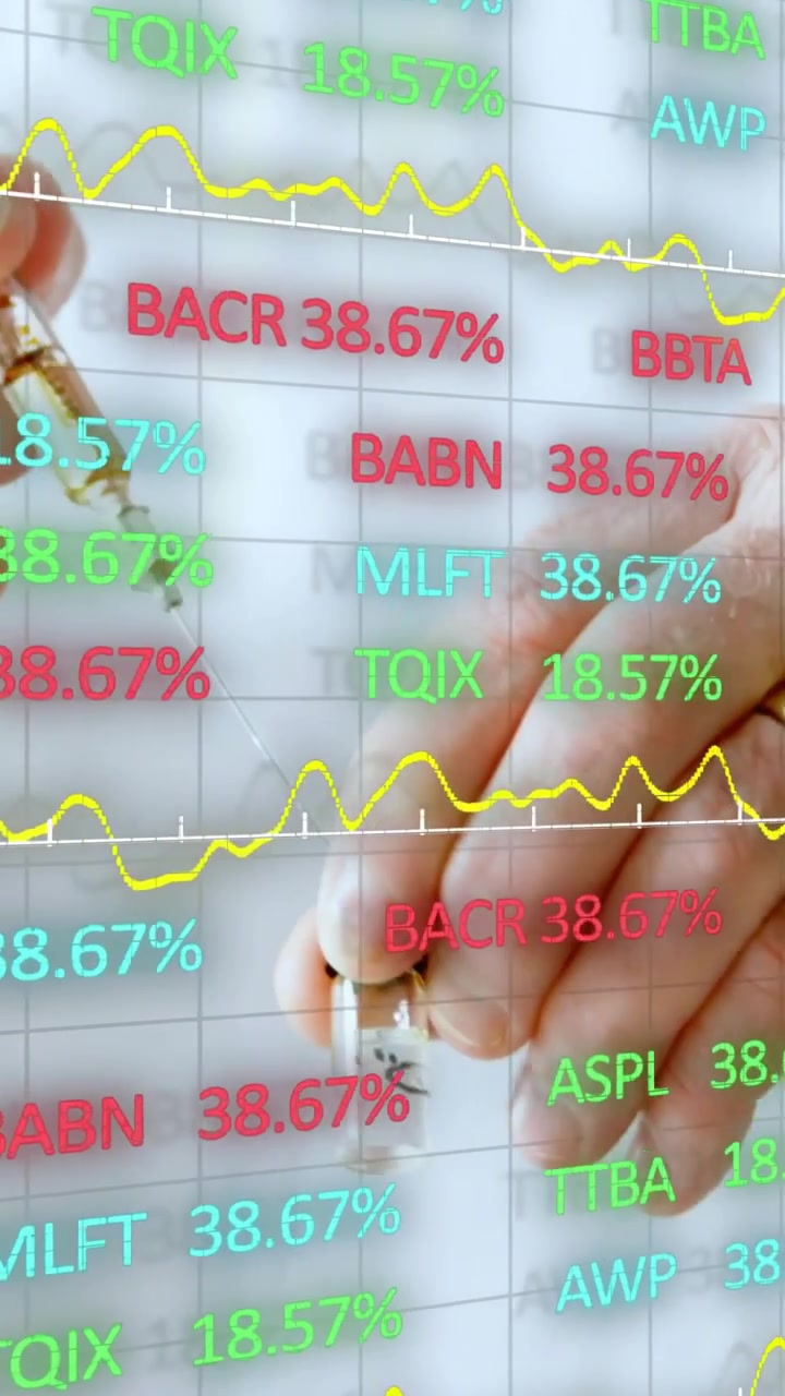 Video vertikal: Tangan klinisi mengambil vial, menyuntikkan dengan jarum suntik saat grafik ticker melapisi persiapan dosis.
