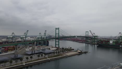 vincent thomas bridge - los angeles harbor