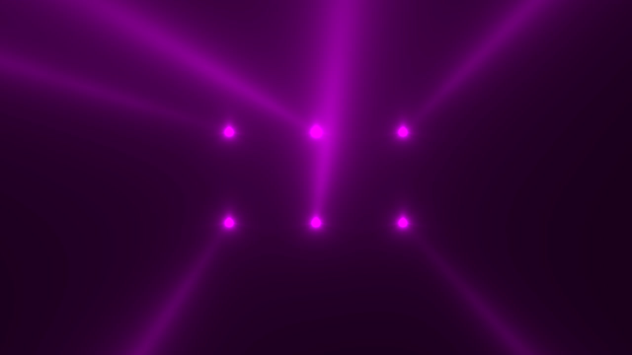 movimiento de animación haces de focos que brillan intensamente de color púrpura sobre fondo oscuro en la etapa 1