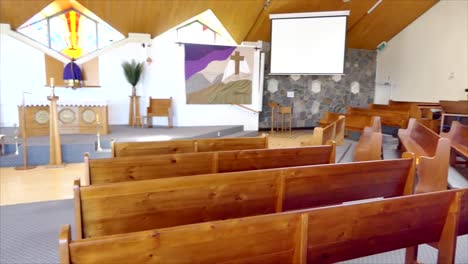 toma de capilla religiosa cristiana o católica y altar para los fieles