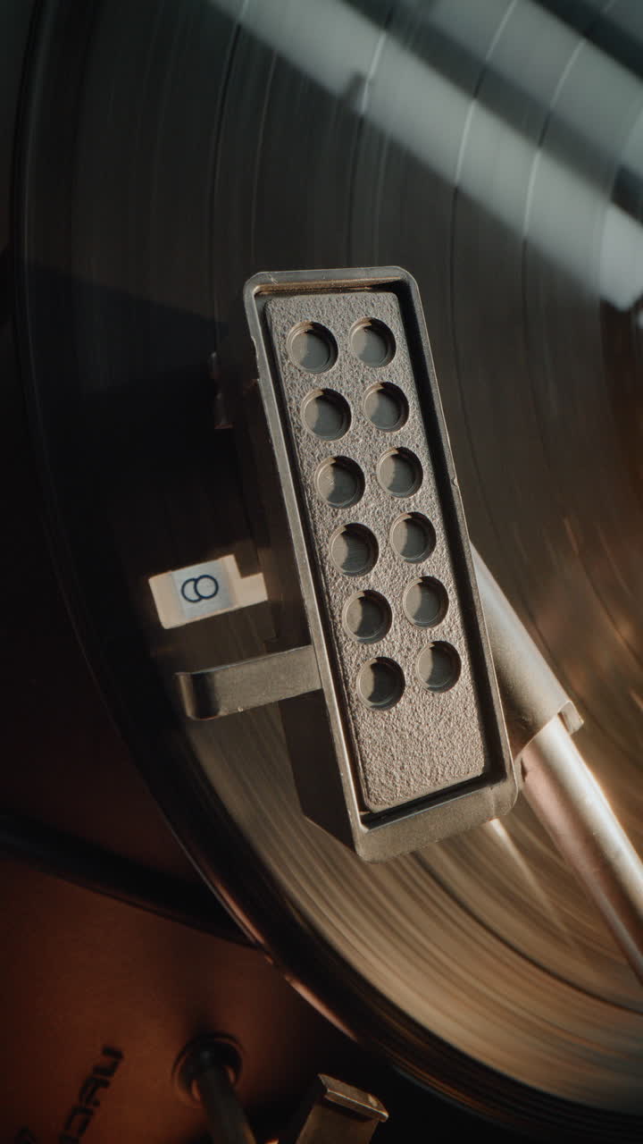 Close up of a record player turntable