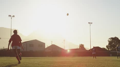 Rugbyspiel-Junger-Erwachsener-Frauen