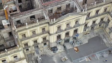 Aerial-view-of-the-nacional-museum-of-Rio-de-Janeiro,-Brazil,-right-after-it-got-destroyed-by-the-fire-in-2018