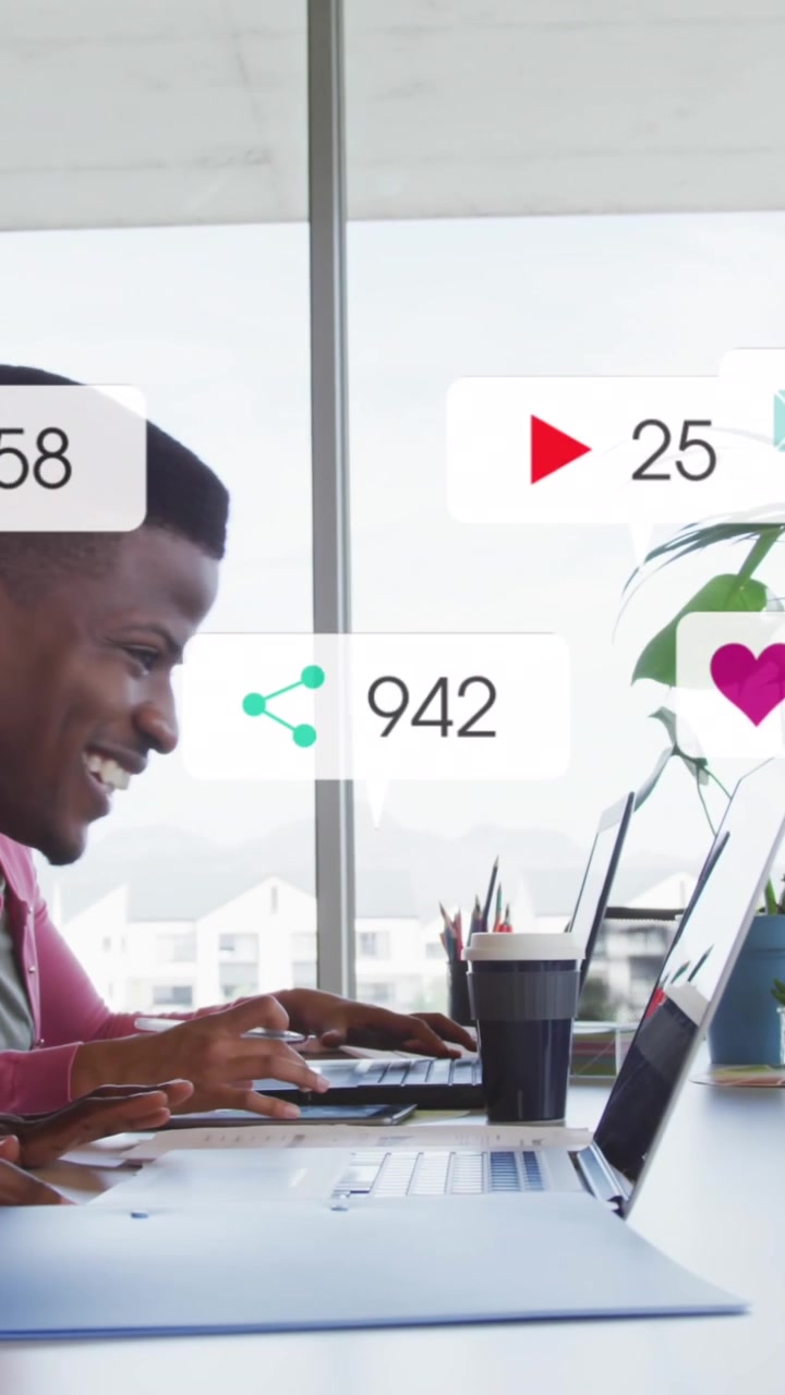 Animation of social media data processing over diverse business people in office