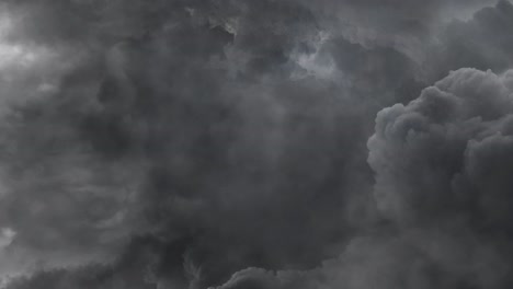 Storm-clouds-and-severe-thunderstorm,-dark-clouds