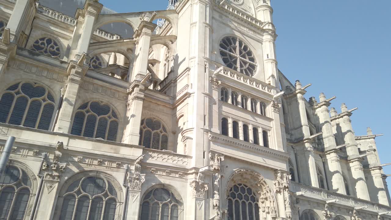 Low angle driving process plate of Eglise Saint Eustache church in Paris