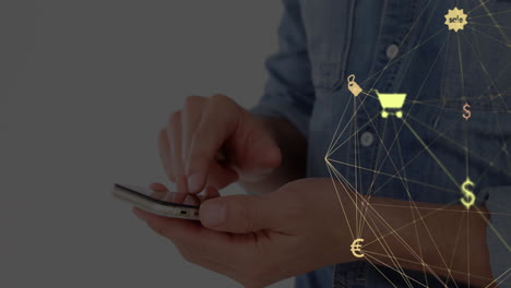 animación del globo con una red de conexiones con iconos digitales sobre el hombre usando un teléfono inteligente