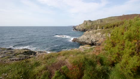 extra wide shot of piskies cove in cornwall