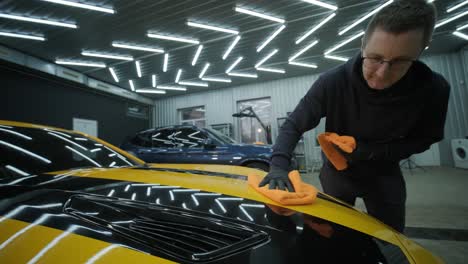 professional car detailing – washing, ceramic coating, and interior cleaning