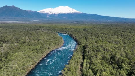 Calbuco-Vulkan-In-Puerto-Montt-In-Los-Lagos,-Chile