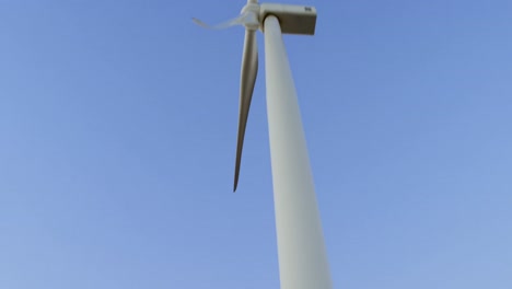 turbina eólica en el parque eólico 4k