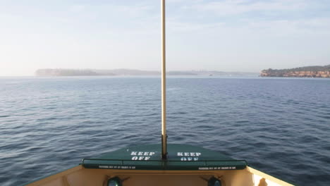 Bow-Of-Boat-Sailing-At-Sydney-Harbour-In-Summer-IN-Sydney,-NSW,-Australia