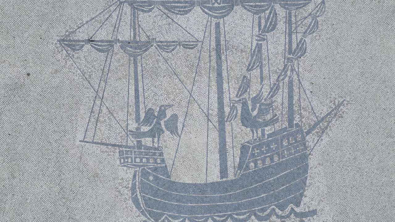 리스본 의 중심 에 있는 조각 된 카라벨 의 공중 전망, 중세 시대 를 떠올리게 한다