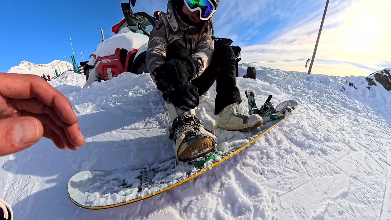 Snowboard in una giornata invernale