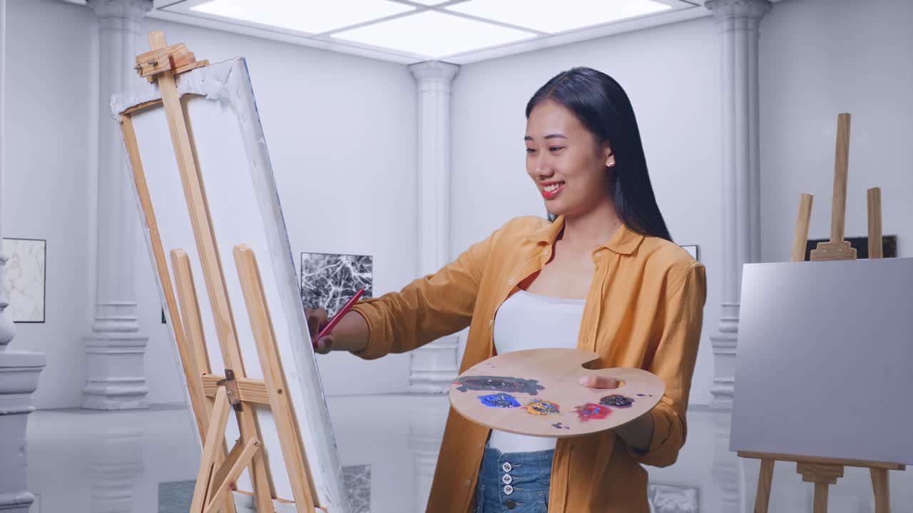 미술관 에서 여자 그림 을 그리는 것