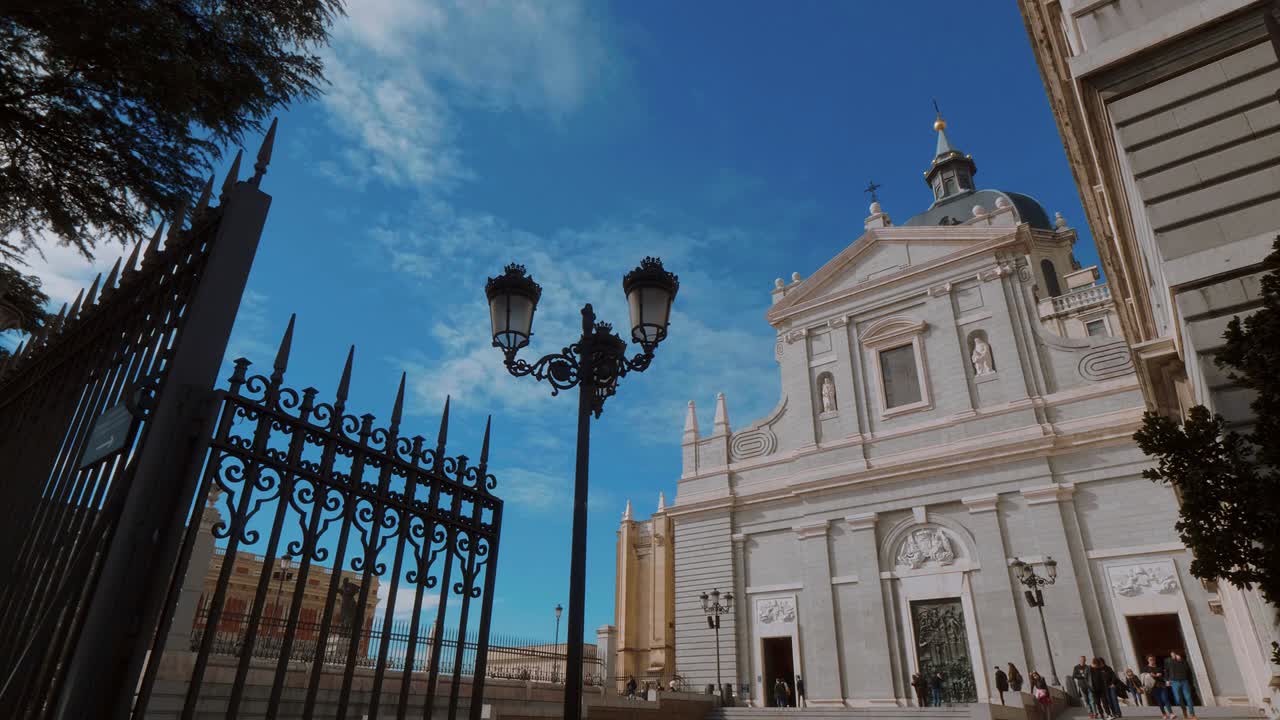 Cattedrale dell'Almudena a Madrid