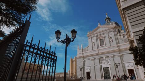 almudena cathedral in madrid