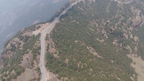 roads in the mountain of nepal