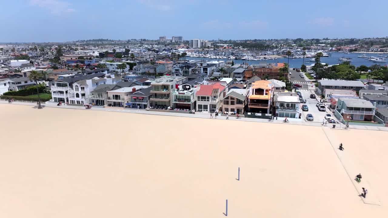 Aerial Shot Of Luxury Waterfront Homes At Newport Beach In Orange County, California.