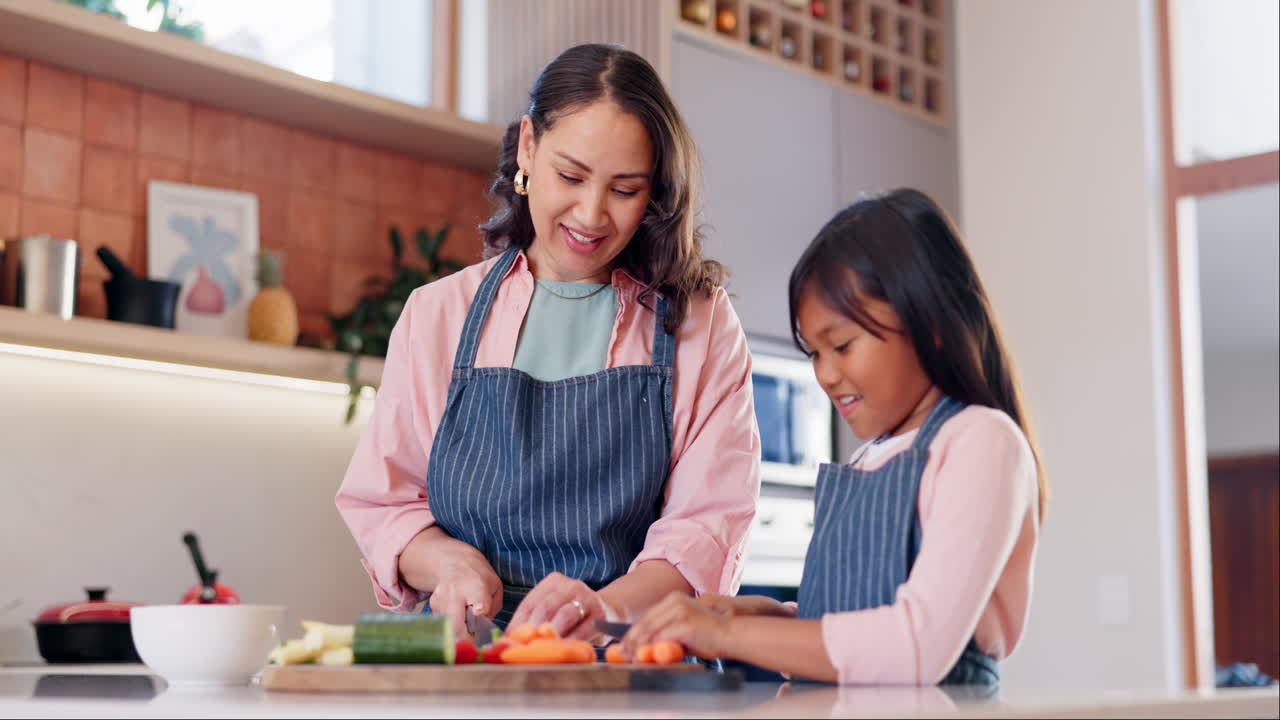 요리, 음식, 그리고 아이와 함께하는 어머니