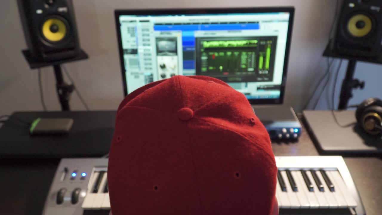 뮤직 홈 스튜디오에서 일하는 과정