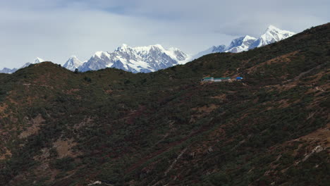 Drone-shot-of-Hilly-range-with-mountain-ranges-in-Pikeypeak-region-4K