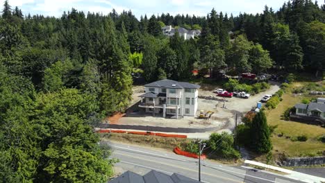 Exclusive-neighborhood-with-big-houses-in-Bellevue,-Washington