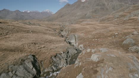 Imágenes-De-Drones-Sobre-Dolomitas-En-Italia-2