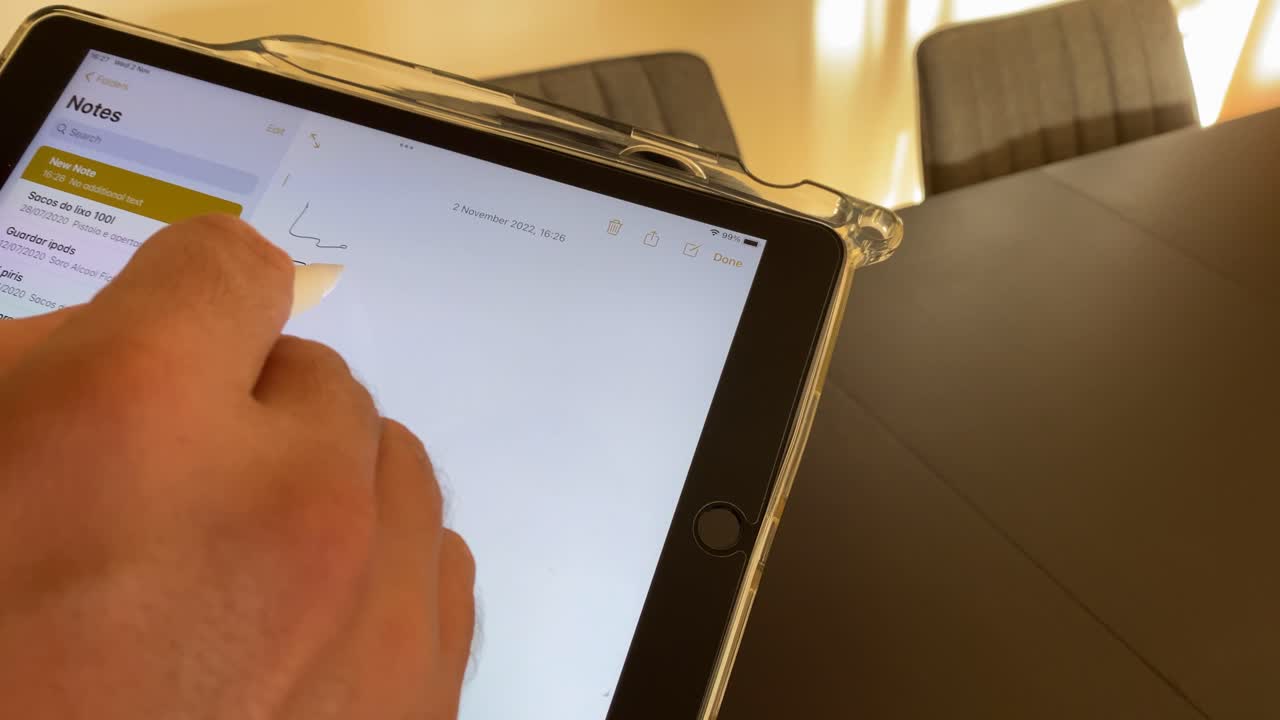 diseñador de arte dibujo pintura digital o diseño de patrón de flores