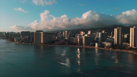 Imágenes-Aéreas-De-Drones-De-Honolulu,-Hawaii