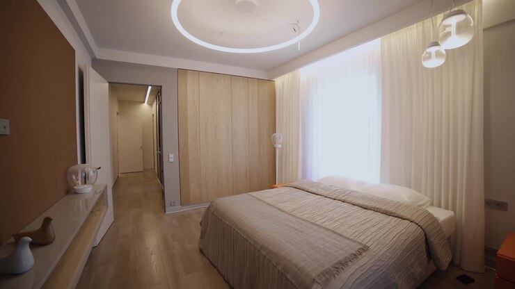 Interno moderno della camera da letto